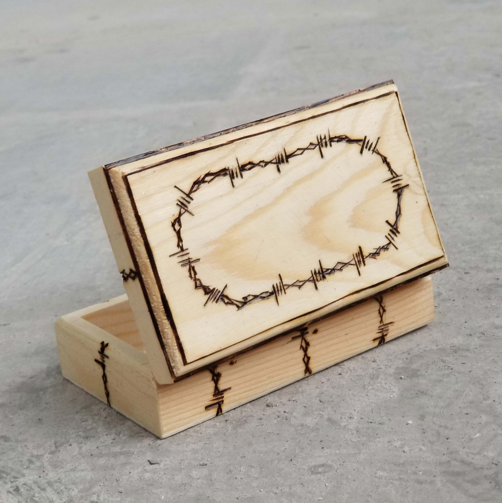 Rectangle Barbed Box